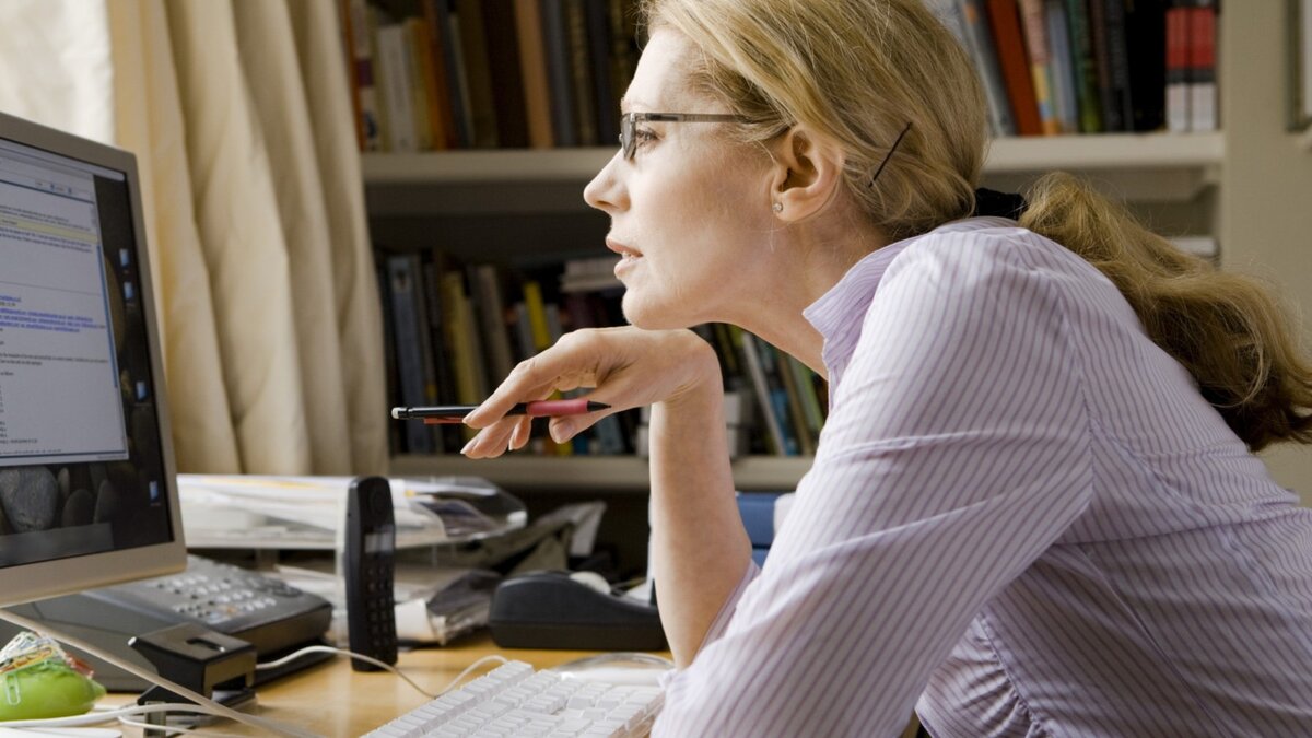 Есть комментарии настолько толковые, что понимаешь: это фактически отдельная публикация! Я беру таковые на заметку. И с удовольствием ("к теме") упомяну их в следующих статьях...