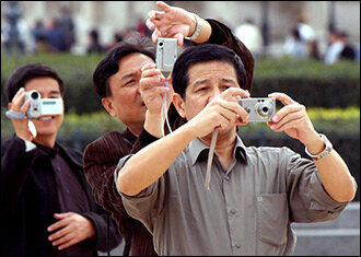  Китайские туристы. Фото с сайта Tourismmall.com
