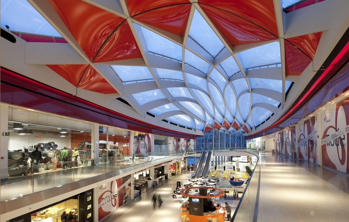 Источник: http://storeinteriors.ru