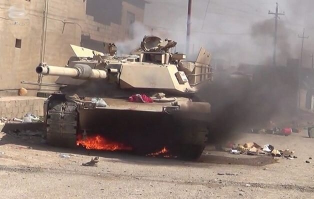 Подбитый танк M1A2 Abrams