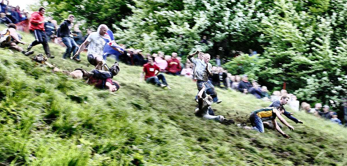 Куперсхилдская гонка за сыром; изображение с flickr.com, автор Mike Warren, cc by 2.0 