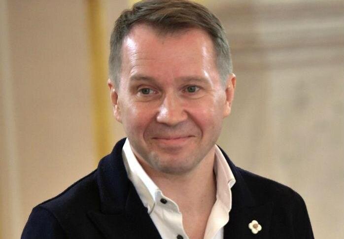Счастливый отец - Евгений Миронов, источник 24smi.org