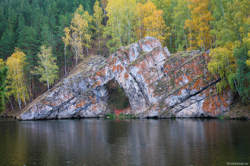 Каменные ворота фото