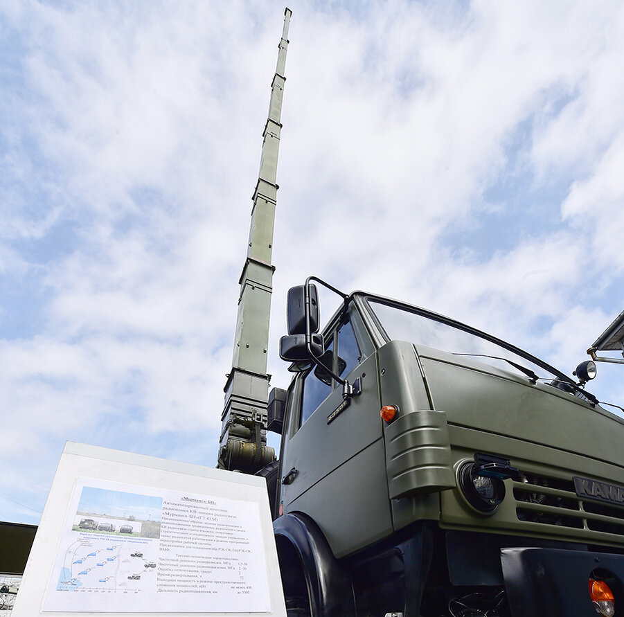 Комплексы радиосвязи. Комплекс РЭБ Мурманск-БН. Комплекс радиоэлектронной борьбы «Мурманск-БН». Мурманск БМ комплекс РЭБ. Станция помех Мурманск.