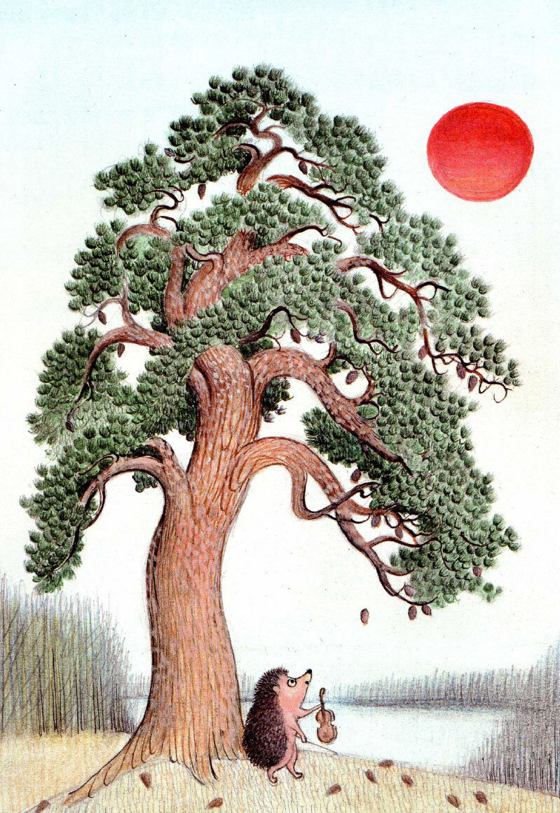 Еж в лесу. Ежик в осеннем лесу. Ежик под деревом. Еж в лесу. Ёж под деревом.