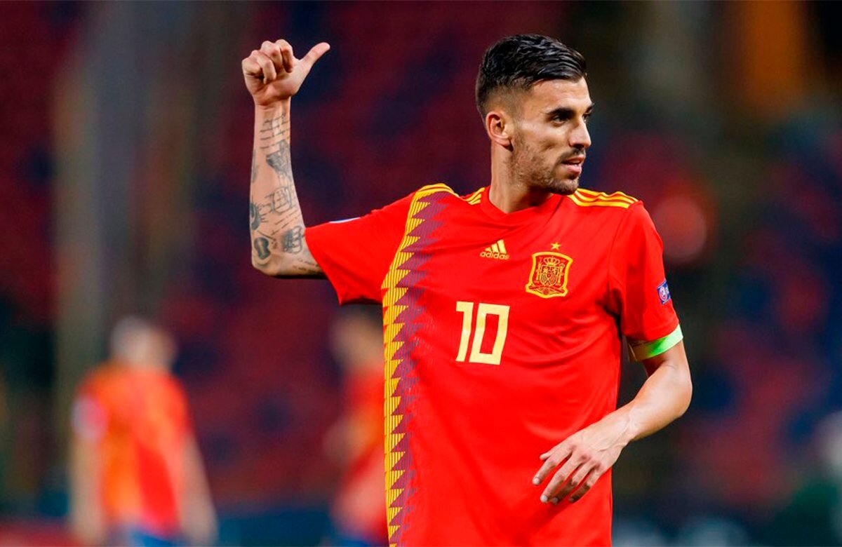 Дани Себальос - игрок команды "Арсенал"