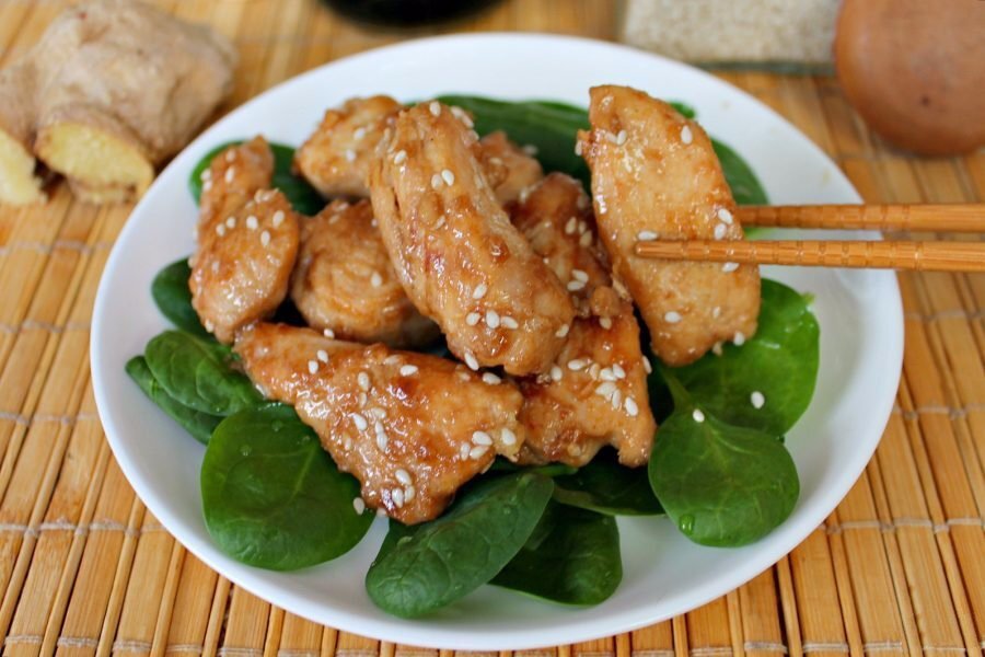 курица в медово-горчичном соусе. филе курицы с медом. куриное филе в соевом соусе. курица в соевом соусе с медом. куриная грудка в медово-горчичном соусе.