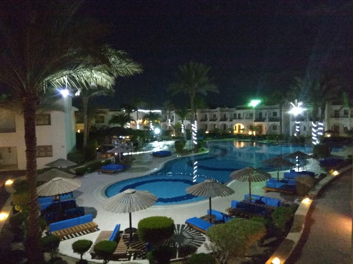 Отель Dive Inn Resort 4*  в Шарм Эль Шейхе