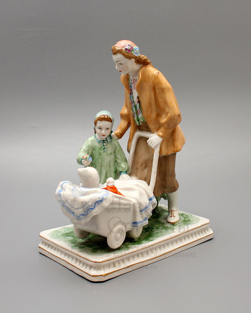 Скульптура «Прогулка», 1950-е 