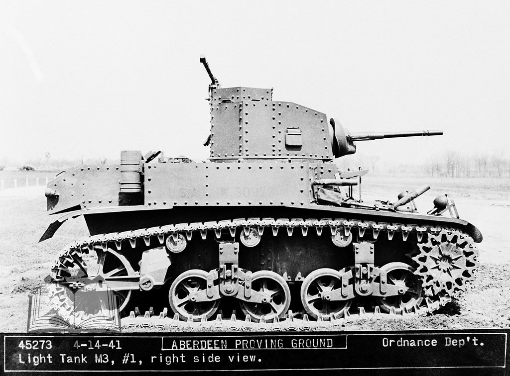 Первый серийный Light Tank M3, апрель 1941 года. Опытных танков этого типа не строили, сразу запускали в серию.