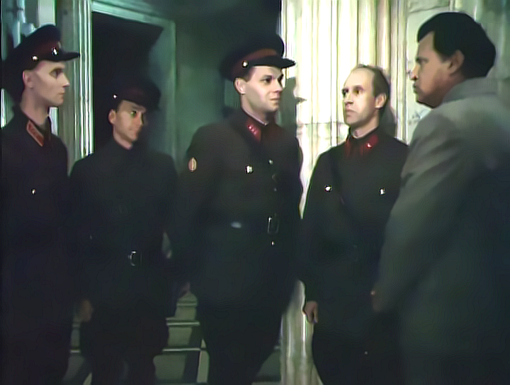 Вот они - эти суровые парни, которые и работают, и отдыхают на полную катушку и все у них получается. Нету для них безвыходных ситуаций.