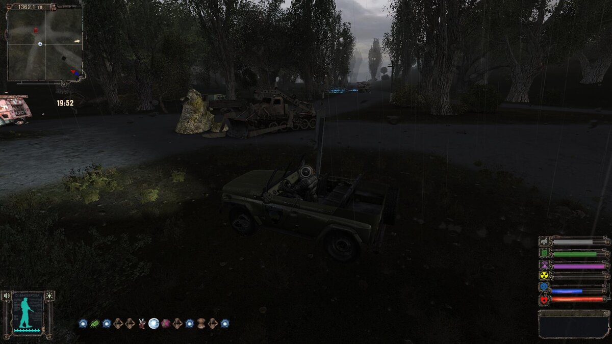 Судя по всему первый выброс застал тут военных во время эвакуации.