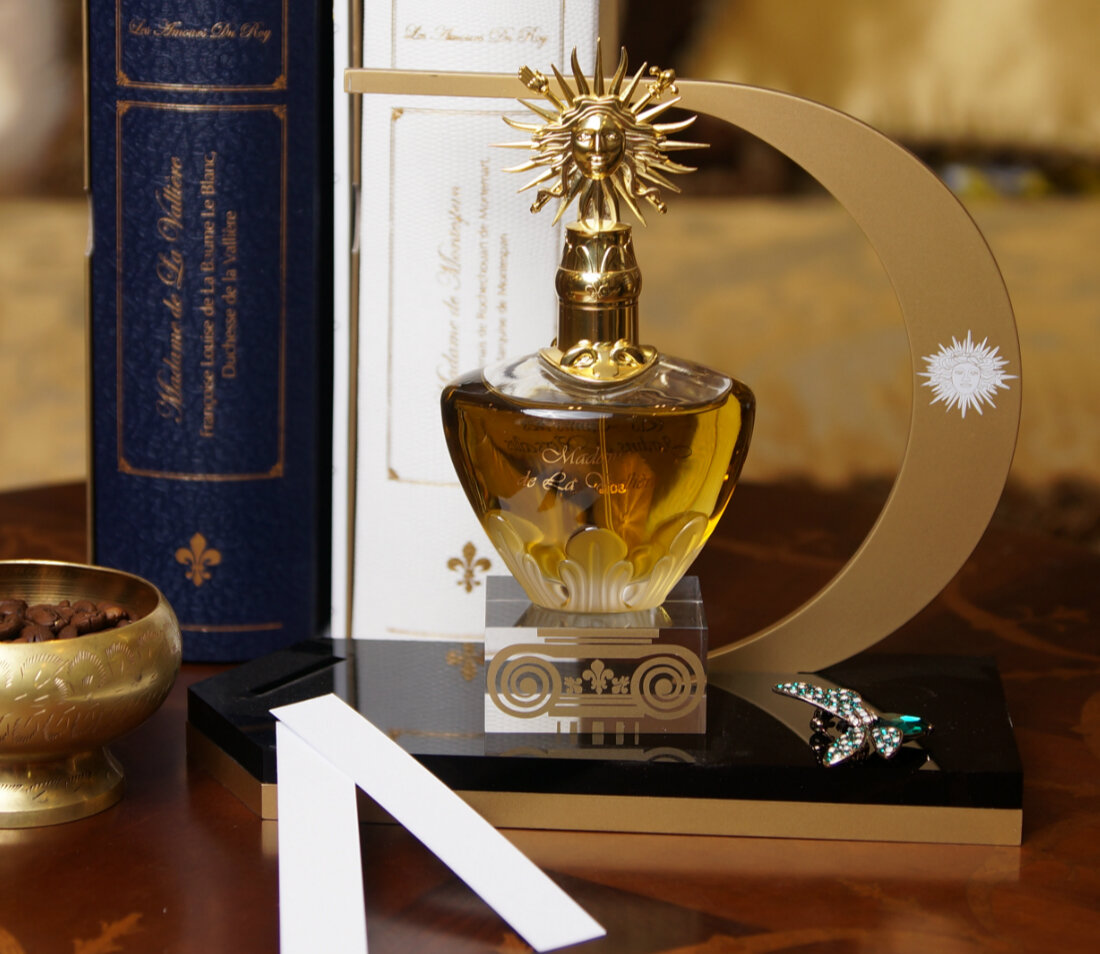 Фото: Юрий Дровнин, Александр Беляков. Parfums du Château de Versailles Madame de La Vallière - отзыв.