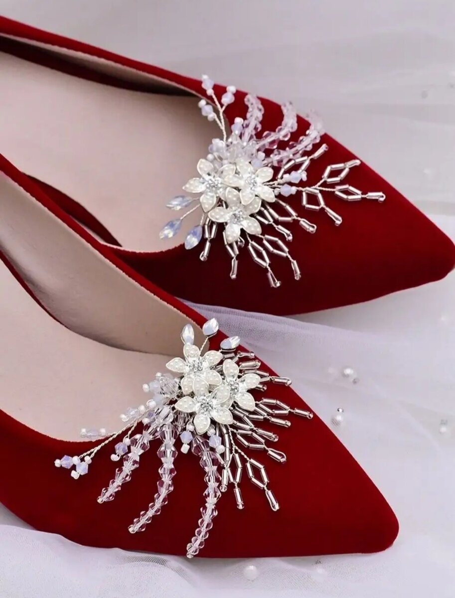 Пример украшения туфель 