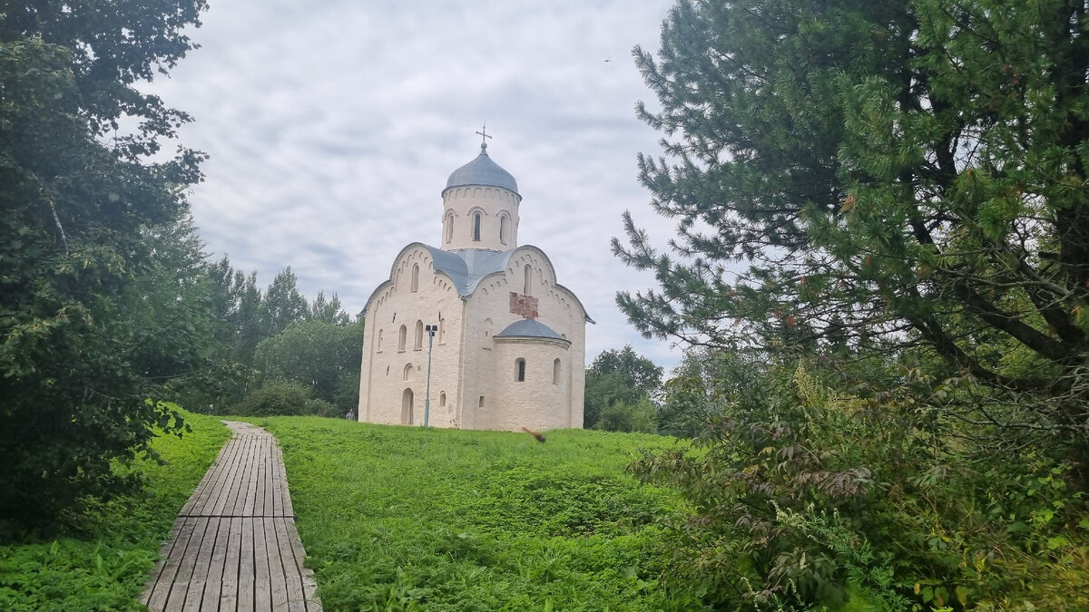 Церковь Николы на Липне ( 1292 ) 