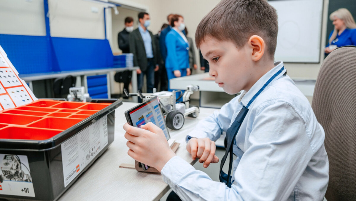 Кружок по робототехнике в школе