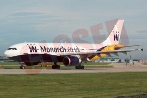 Одна их старейших авиакомпаний Великобритании «Монарх Эйрлайнс» (Monarch Airlines) прекратила работу и отменила все свои рейсы 2 октября 2017 г. Это крупнейший крах в истории авиации страны.