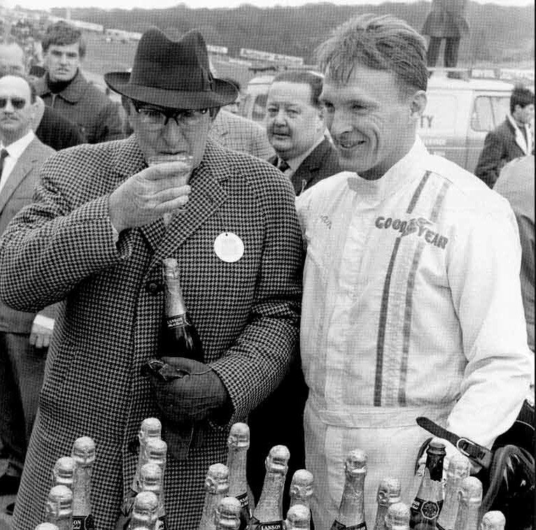 Гарри Веслейк (слева) и Дэн Гёрни