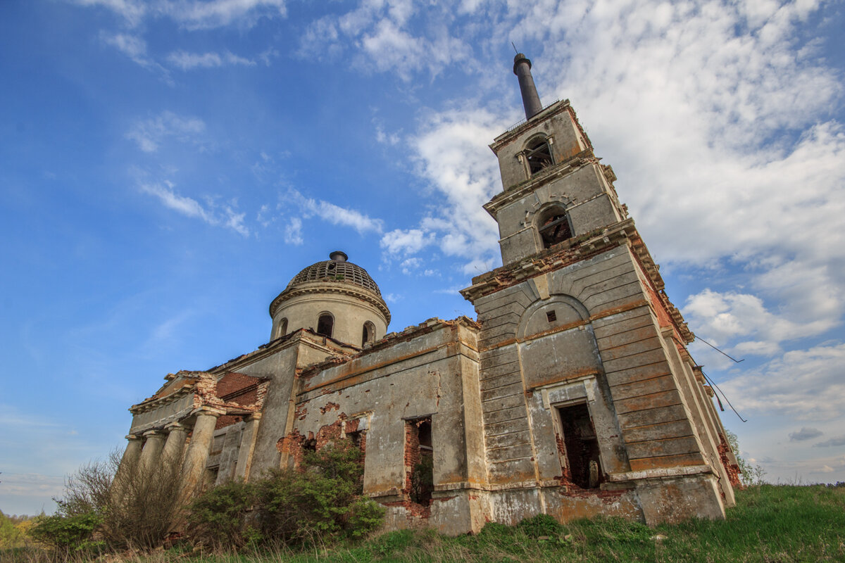 Черкасская Церковь заброшенная