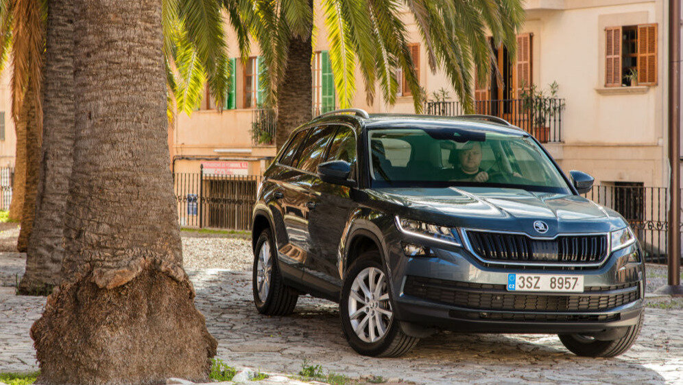   За  дизайн Kodiaq, как и других современных Skoda, отвечал Йозеф Кабан  –чехословацкий дизайнер, всю жизнь проработавший в VAG. Пожалуй, самая  известная его работа –гиперкар Bugatti Veyron.  