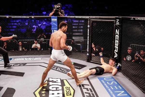 Кайлан Хилл нокаутировал Адама Фугитта на турнире LFA 51