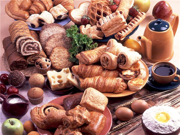 Неправильное питание - одна из причин появления целлюлита