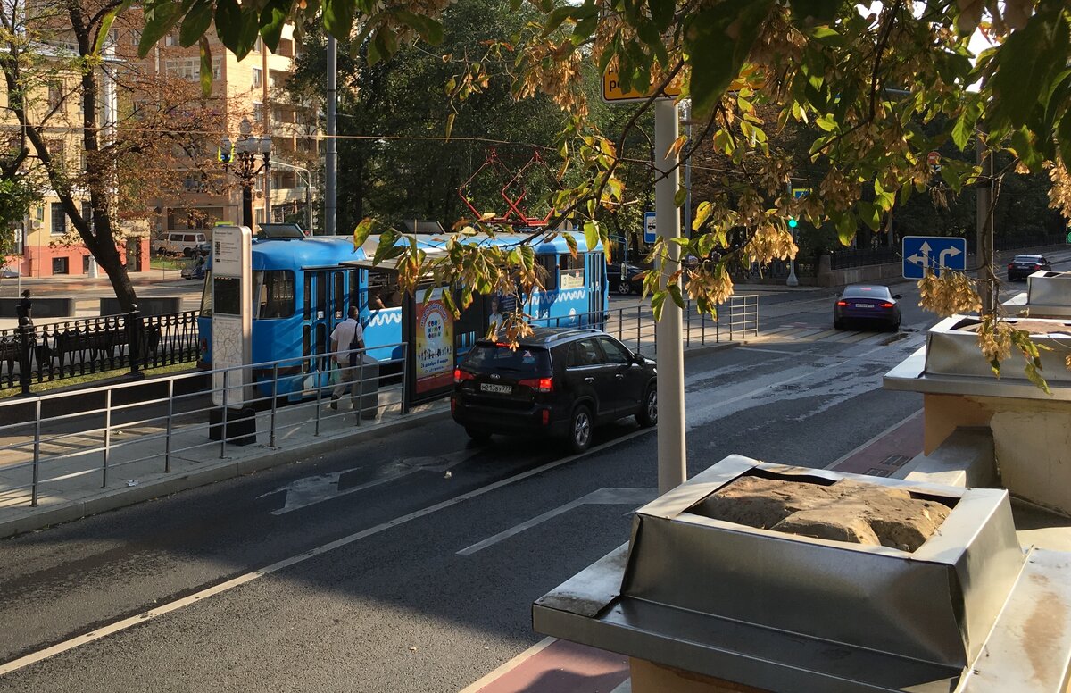 Цветной бульвар москва фото летом