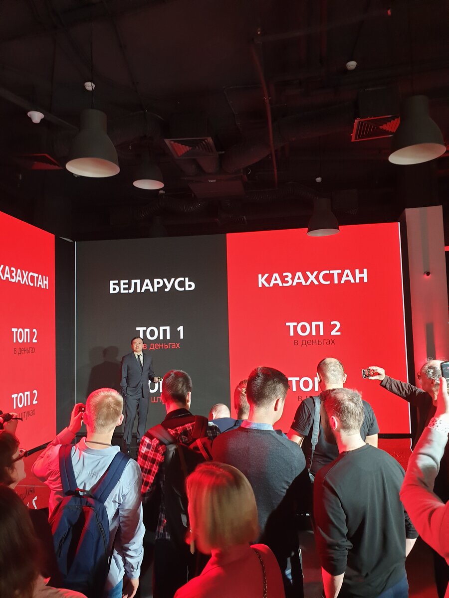 Huawei сейчас лидирует в продажах во многих странах