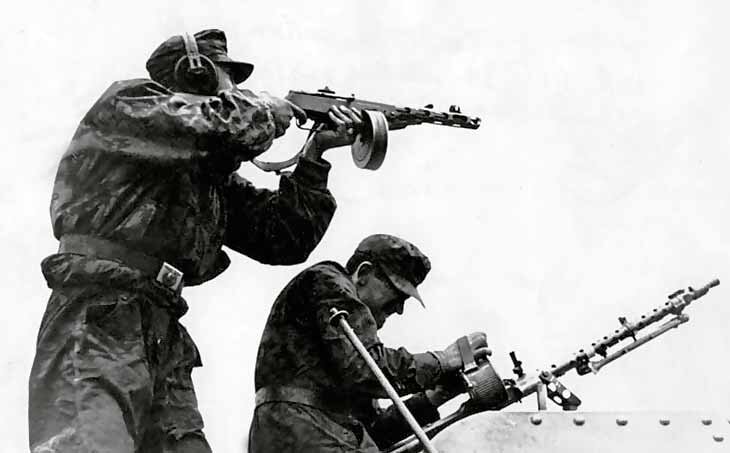 эссесовец с ППШ