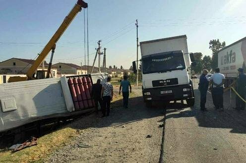  Место ДТП в Самаркандской области. Фото пресс-службы Минздрава Узбекистана