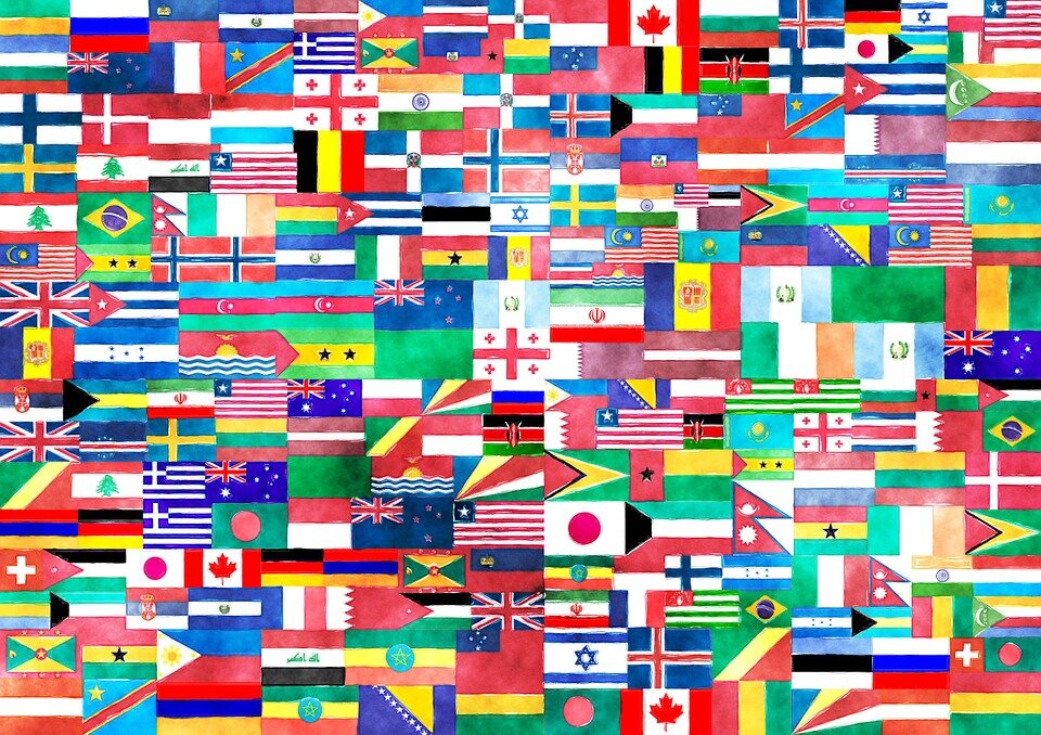 https://cdn.pixabay.com/photo/2012/12/10/04/26/flags-69190_960_720.jpg
