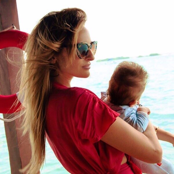 Мама актриса, мама в первый раз