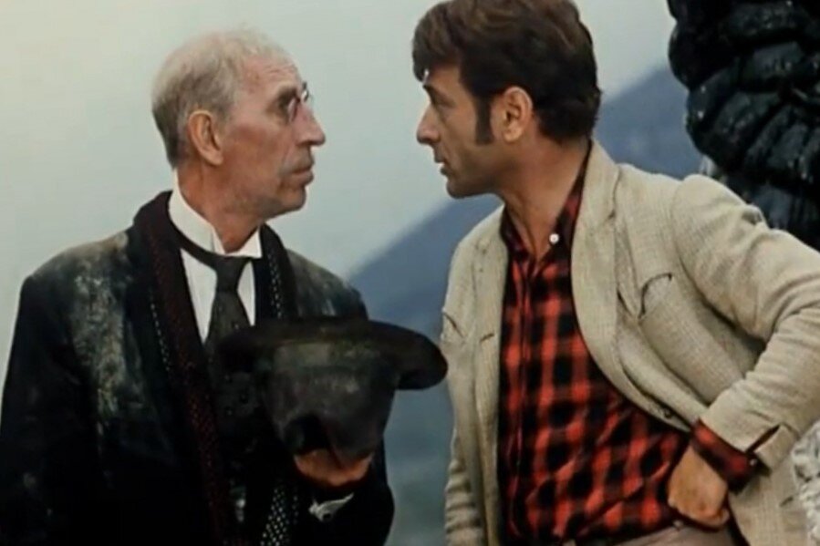 Кадр из фильма Л. Гайдая "12 стульев".