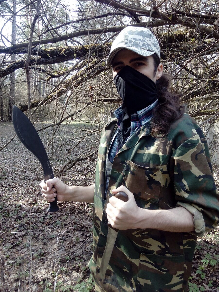 Использую маску и прочие средства защиты...