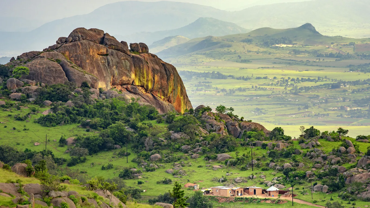 Источник: https://www.bbc.com/travel/article/20190120-how-a-country-reclaimed-its-rightful-name