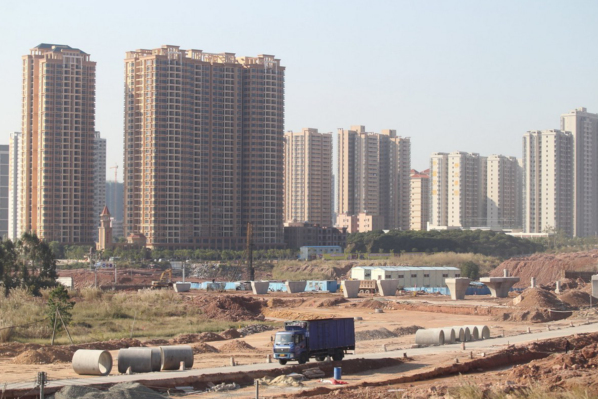 Сишуань город призрак китай. Ордос Кангбаши, Китай. Города призраки в Китае. Ордос город призрак.