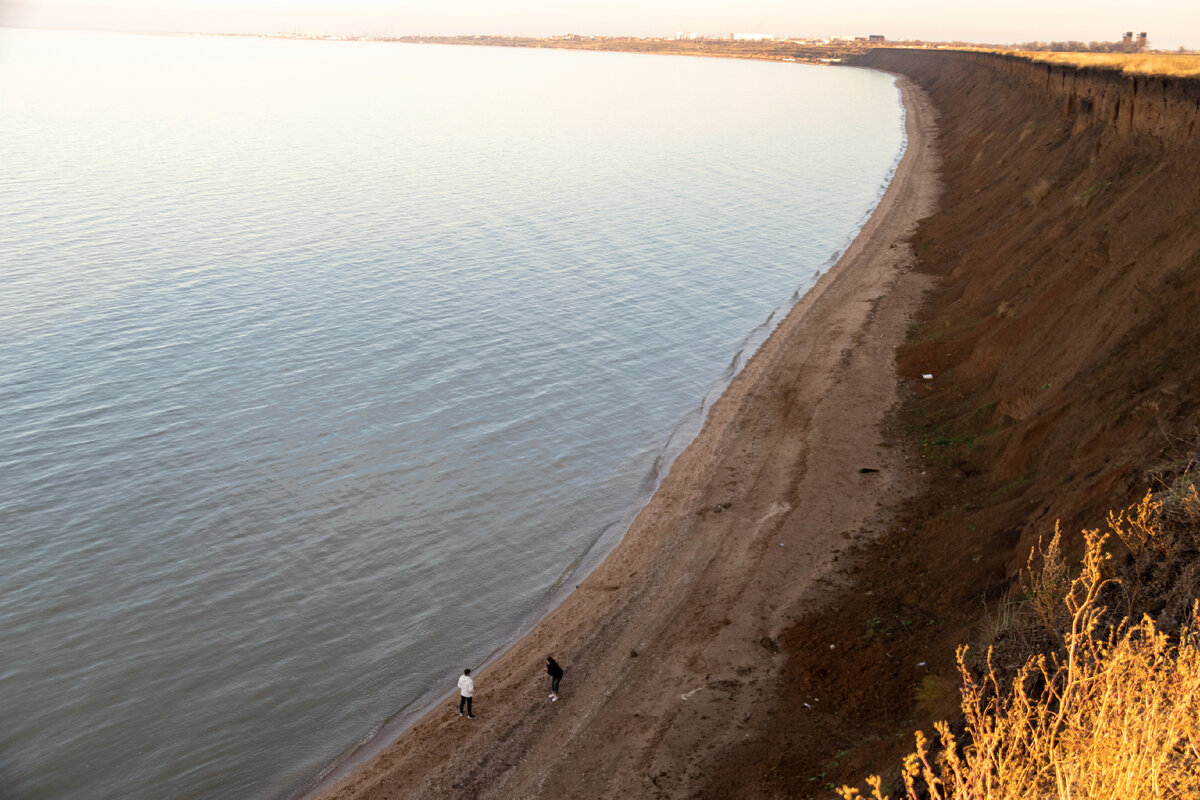 Краснодарский край поселок морское. Посёлок морской Ейский район. Пляж поселка морской Ейского. Поселок морской Хабаровский край. Пос. морской около Таганрога.