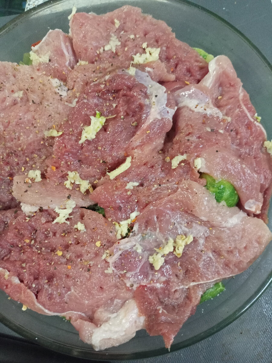 На овощи бросай мясо