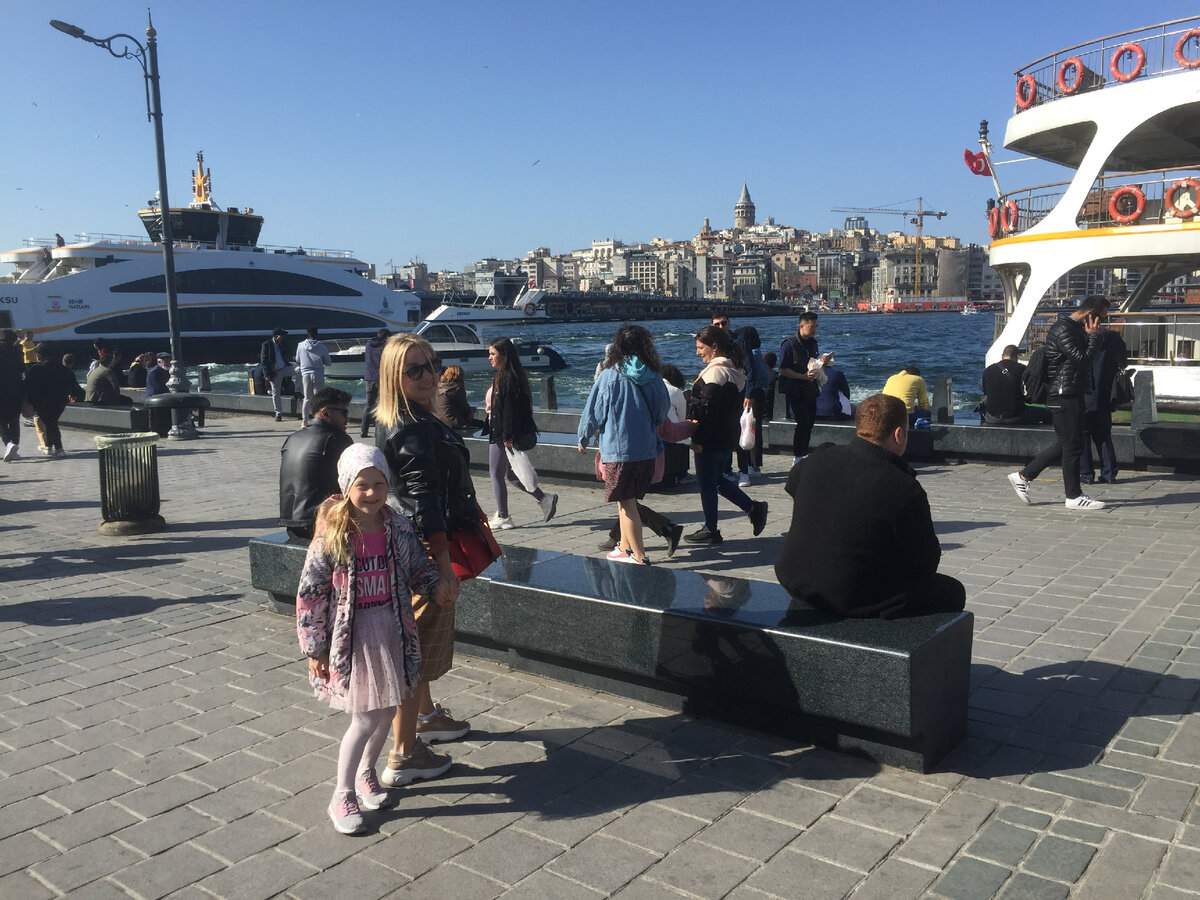 погода в стамбуле в апреле как одеваться