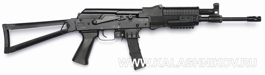 9-мм пистолет-карабин Jack исполнение «02» со складывающимся рамочным прикладом предлагается как с боковой планкой на ствольной коробке, так и без неё. Фото Михаила Дегтярёва