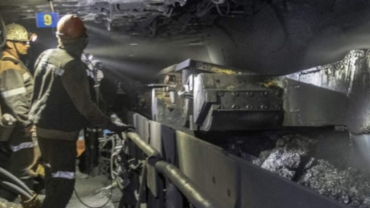    Фото: АМТ Август Макаров