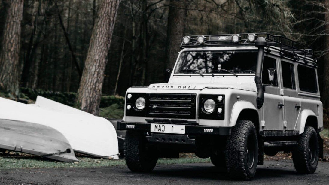 Land-Rover-Defender