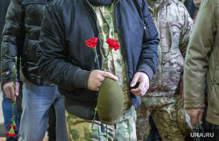    Родственники 21-летнего бойца стали бороться за 4 млн рублей, которые государство выплатило за его гибель