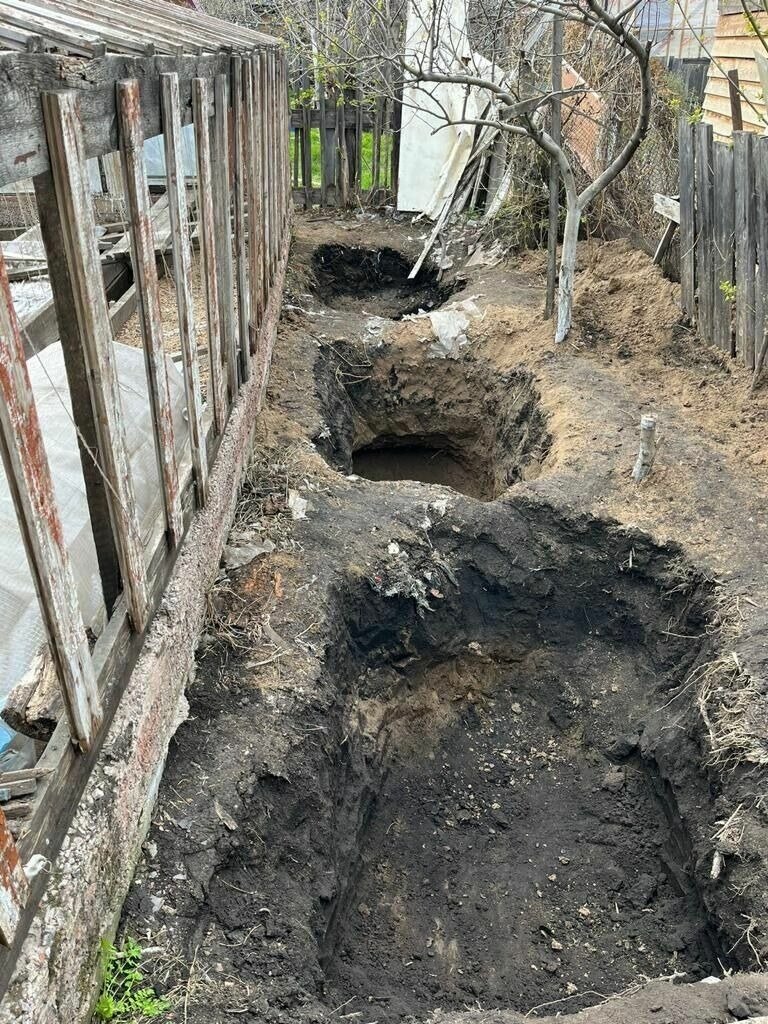 Красноярский полицейский за 150 тысяч рассказал убийце семьи, как того ищут