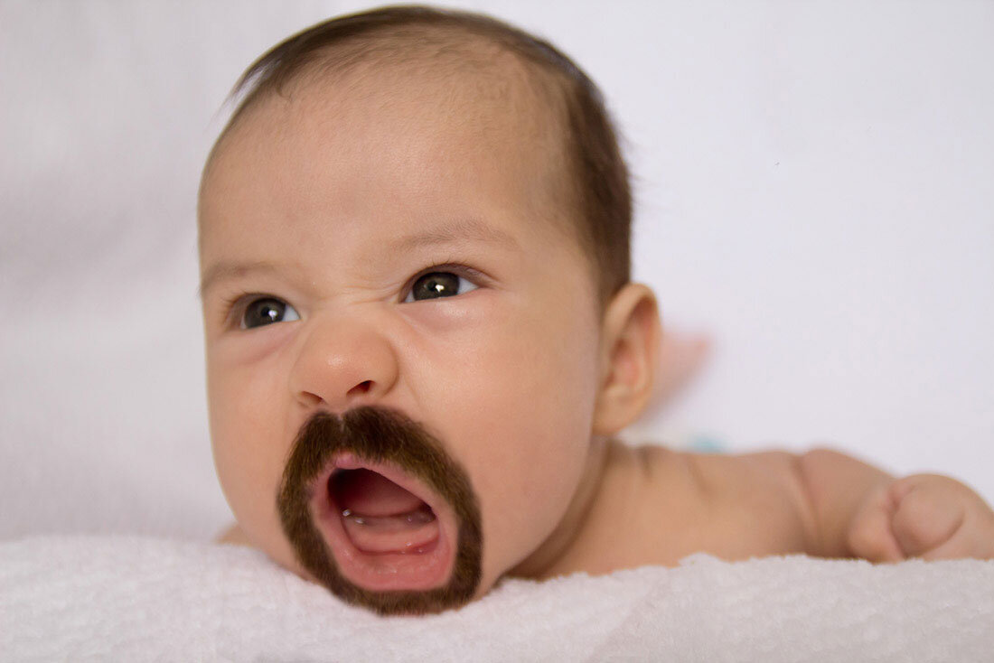 Почему трясется борода у новорожденного