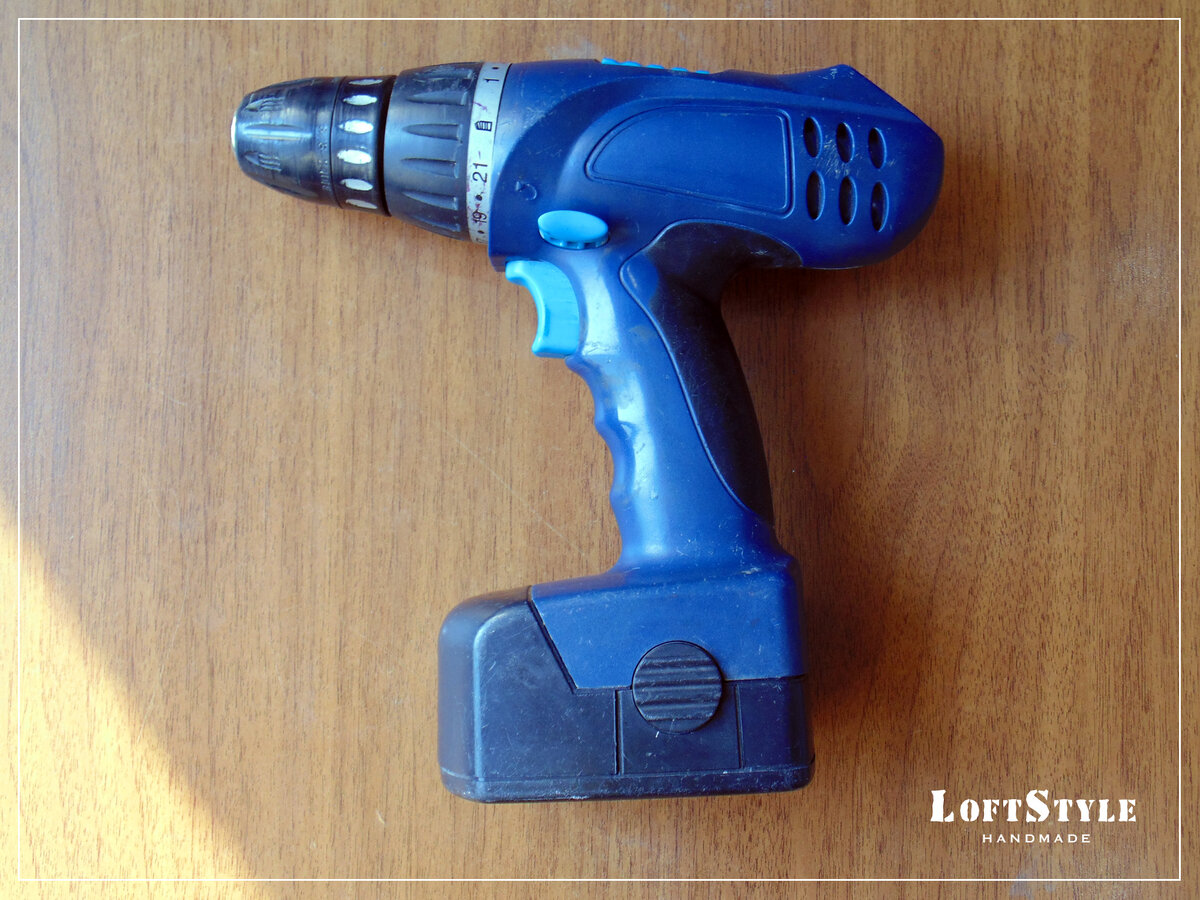 шуруповерт