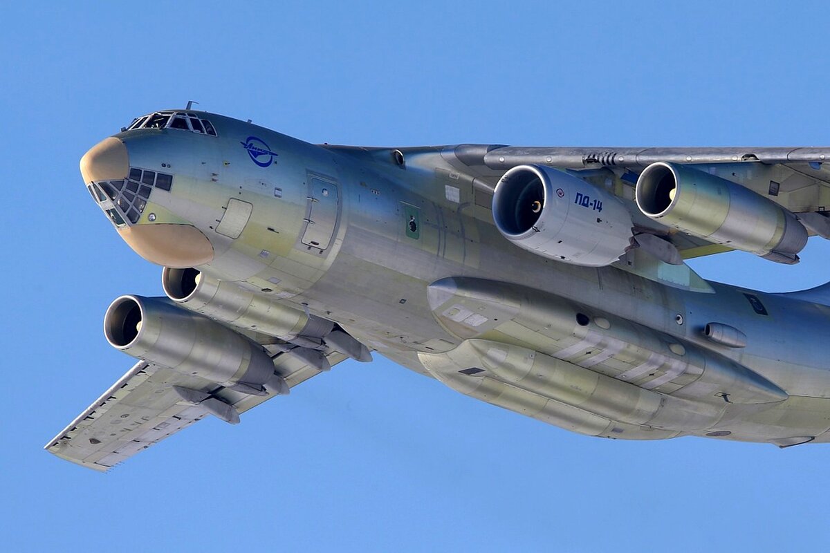 Испытания ПД-14 проходят в ЛИИ им. М.М. Громова "в составе летающей лаборатории" — на крыле четырёхмоторного Ил-76ЛЛ, один из стандартных двигателей которого меняется на опытную модель