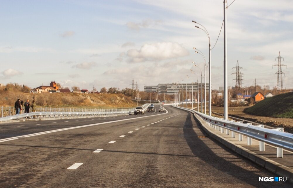 Накануне в Новосибирске открыли для машин улицу Георгия Колонды