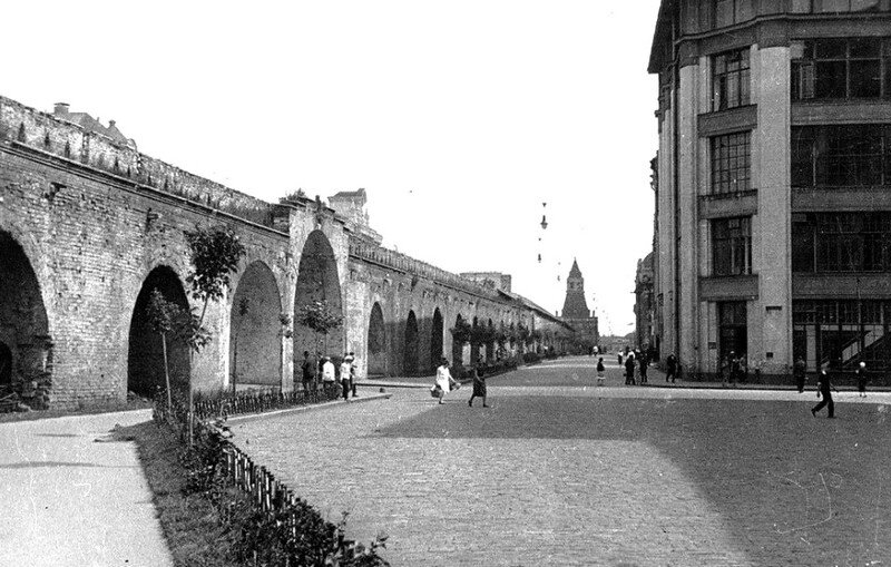 Китай-город. Почему такое название