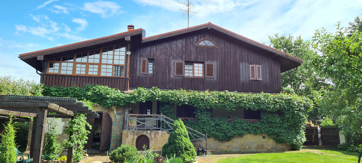 дом Игоря Скляра в г. Павловск Ленинградской области